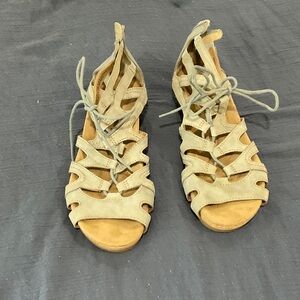 Earth Origins light blue Lace-Up Sandals
